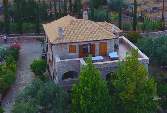 Riza Retreat in Monemvasia