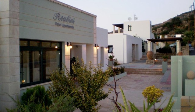 Roubini Apartments in Falasarna