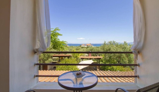 Saba Villa by RentalsPro - Hanioti in Paliouri