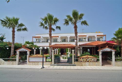 Sagittarius Apartments in Tigaki