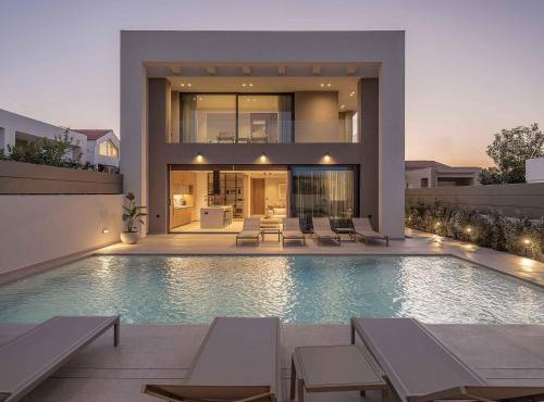 Sancy Luxury Villa - 400m beach, "Heated" pool & Gym in Daratso