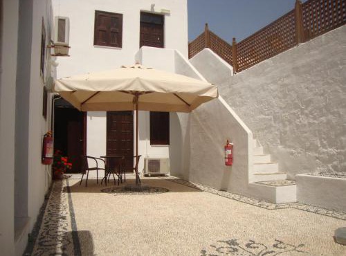 Sarris Studios & Apartments in Lindos