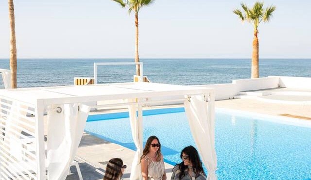 Sea front Villa Pueblo -Thalasses Villas byDomisi in Rethymno