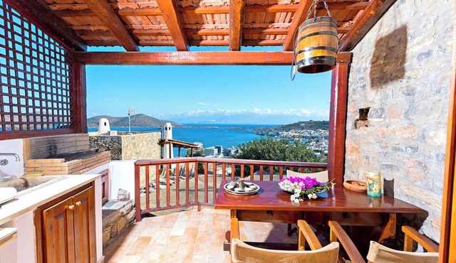 Sea view house Leonidas Sleeps 3 with balcony bbq in Άγιος Νικόλαος