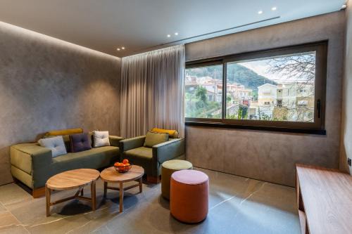 Selemnos Apartments in Patra