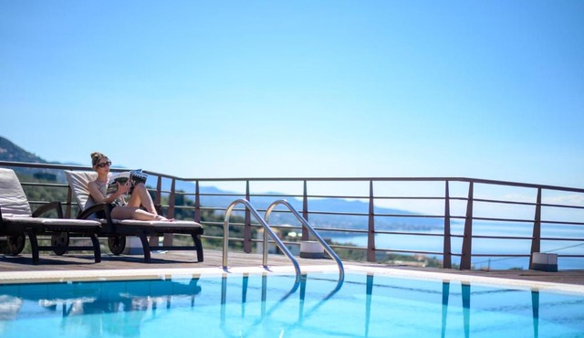 Senso Panorama Private Luxury Villa in Kalamata