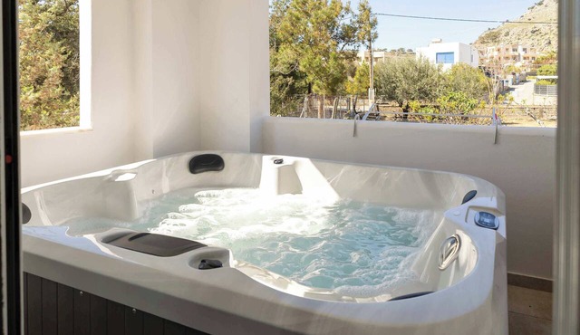 Sinani Beachfront Gems Rhodes Jacuzzi Haven in Pefki