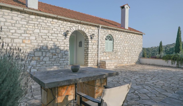 Sinies Cottage is a traditional 2 floor stone house in Corfu