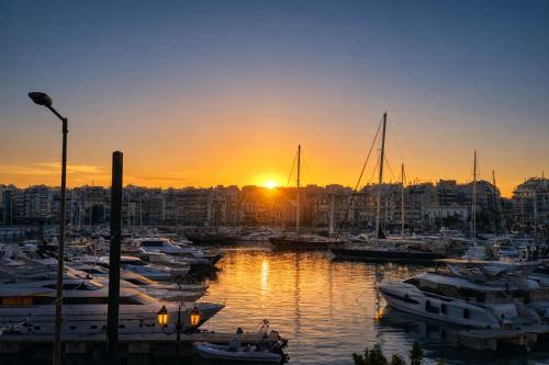 Siraggiou 1 in Piraeus