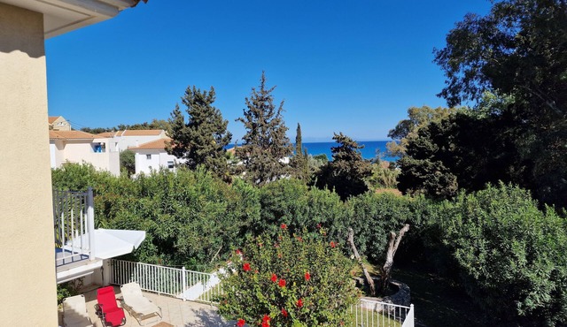 Skala - Villa - Sleeps 7 - Parking - Garden in Skala