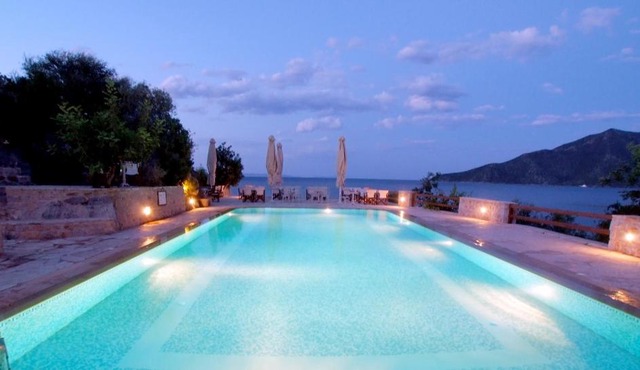 Smyros Resort