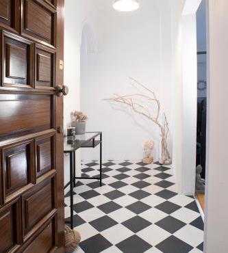Spacious 82 m2 Two Bedroom classy apartment near City Center in Thessaloniki