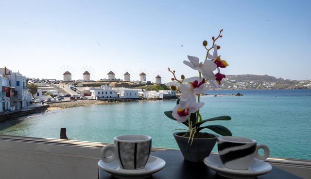 Spacious Apartment in Little Venice Mykonos by MPS