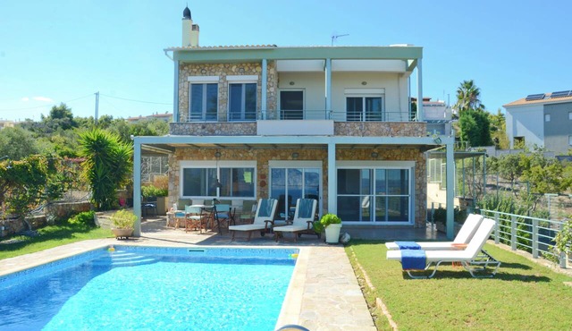 Spacious, Shiny, SeaView Villa, in Theologos
