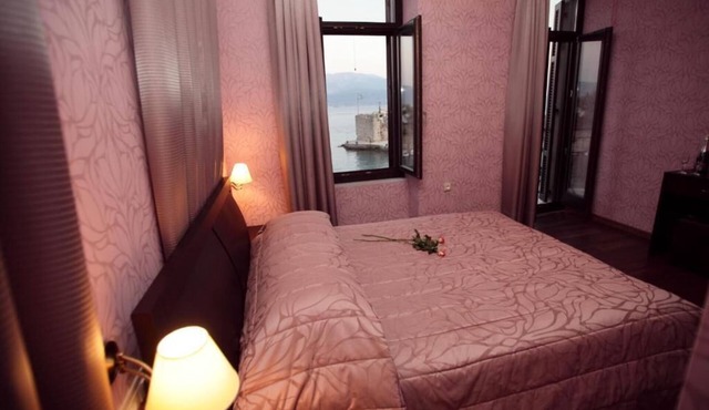 Spon Boutique Hotel in Nafpaktos