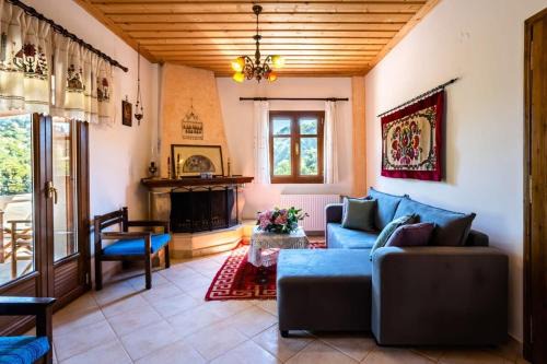 Stemnitsa Stone Residence - Comfy Mountain Getaway in Stemnitsa