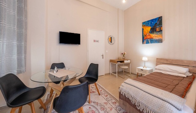 Studio Apartment 'Dora's Apartments 4' with Wi-Fi and Air Conditioning in Corfu