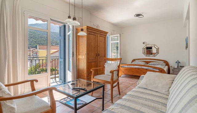 Studio Apartment 'Pilali 1 Greece' with Balcony, Wi-Fi and Air Conditioning in Agia Effimia
