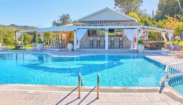 Studio Apartment 'Vintage Resort 11' with Mountain View, Wi-Fi and Air Conditioning in Sidari