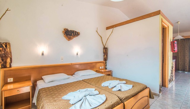Studio 'Mirage Arillas Studio Type A7' with Sea View, Pool & Wi-Fi in corfu