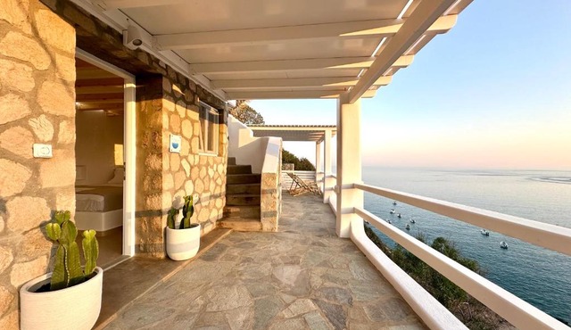 Sul Mare Suite in Agia Kiriaki Beach