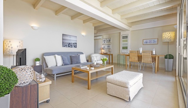 Sunny Penthouse & Modern Amenities ★ Sea View ★