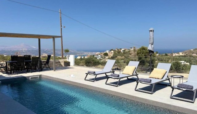 Sunrise Village Aptera Private Pool Villa II in Chania