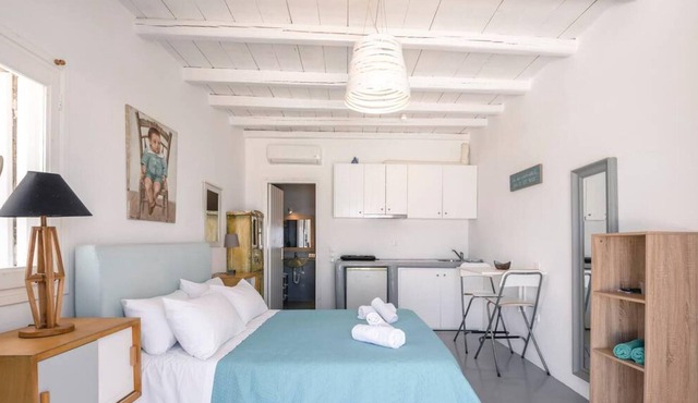 SUNSET STUDIO FANARI 3 in Mikonos