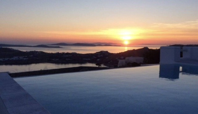 Sunset Vibes villa