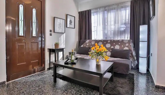 Sunset View Apartments-Cozy near the Sea