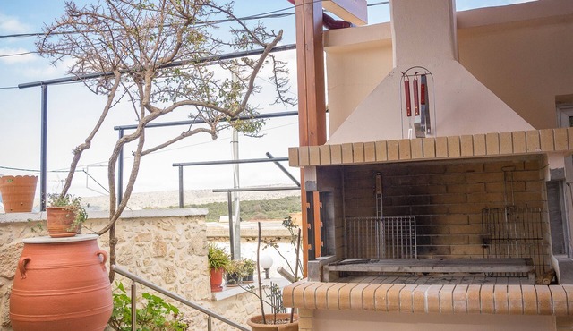 Thòlos Home in Αρχοντική