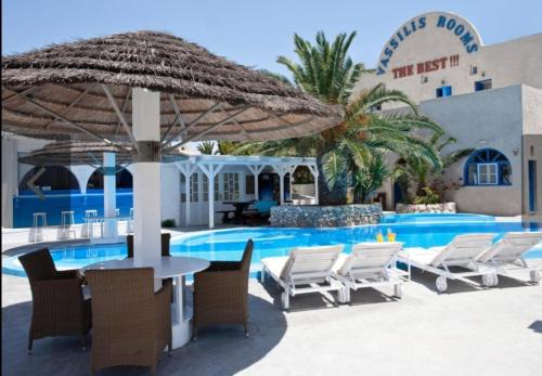 The Best in Perissa