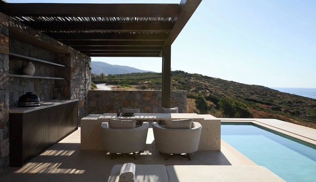 The Tierras - Phōs | 2 Bedroom Maisonette Private Pool Villa in Mononaftis