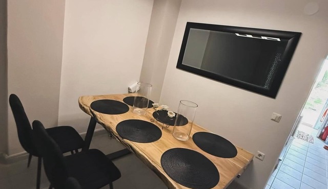 Thomi’s House in Yerakini