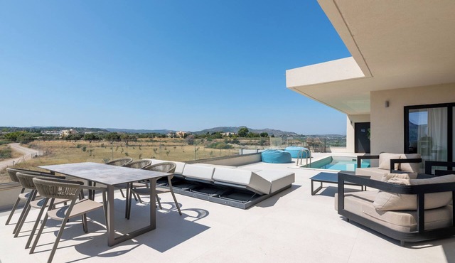 Trapezia Luxury Living - Turquoise
