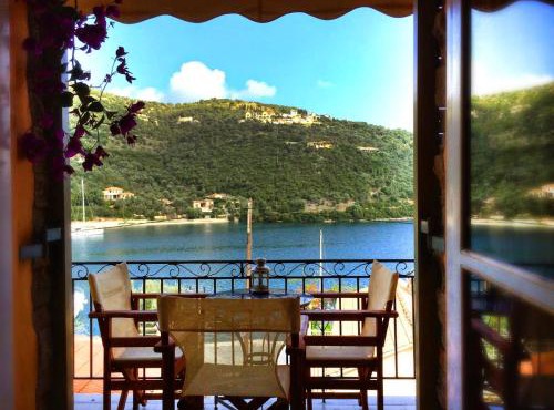 Trocolo Apartments in Sivota