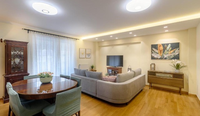 Vanesa's House in Athens