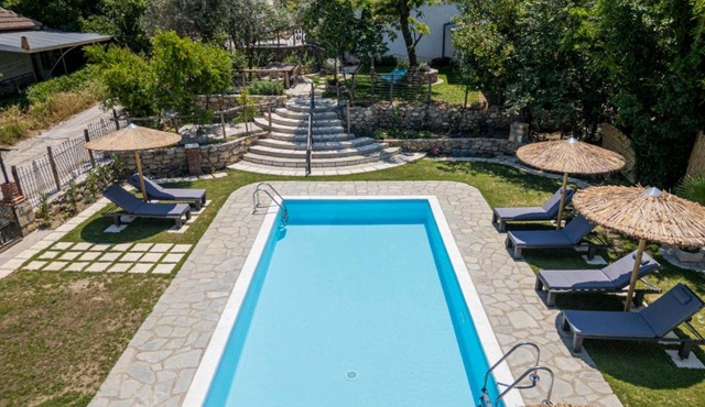 Vila Petro in Evkarpía