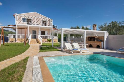 Villa Anastasis in Halikounas