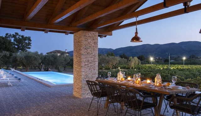 Villa Archimedes - Seven Bedroom Villa, Sleeps 15 in Ionian Islands