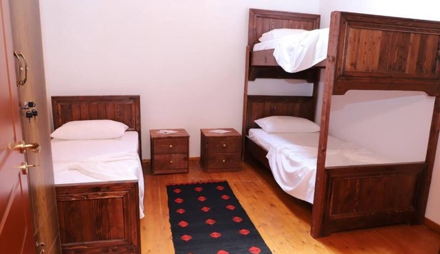 Villa Athina: Three Bedrooms Villa in Berat Castle - Since 1741 in Berat