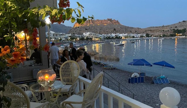 VILLA BLANCA