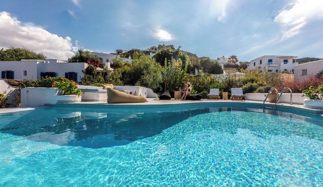 Villa 'Blue' 10 pax Private Infinity Pool Beach Hotel Villa Paradise Naxos
