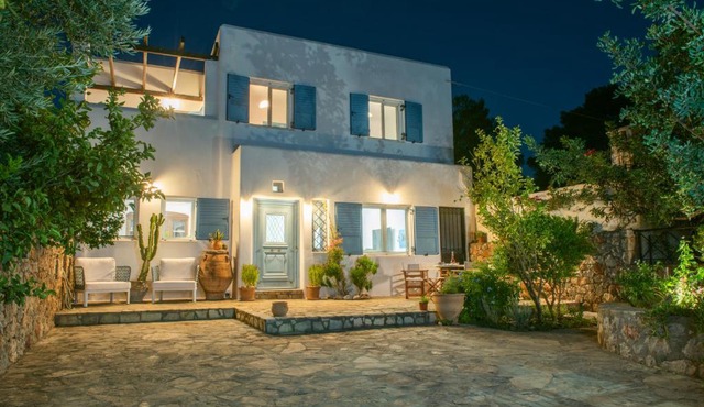 Villa Charoupi in Agios Nikolaos