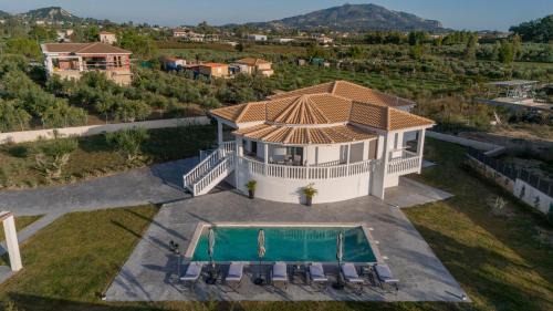 Villa Dianthus with Private Pool in Zakynthos in Sarakinádhon