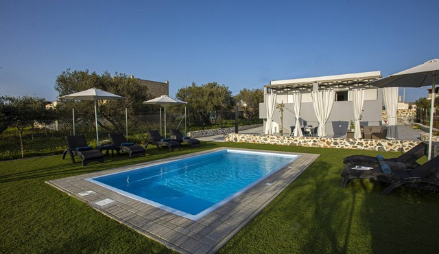 VILLA EVIANNA-NEW VILLA !(Family-friently villa-3 bedrooms with a heated pool). in Gouves
