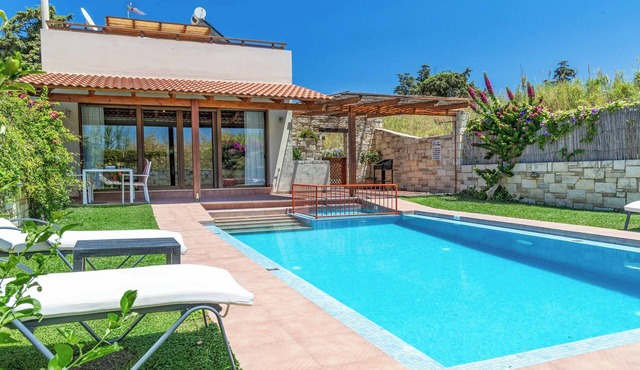Villa Mandarin Platanias in Platanias