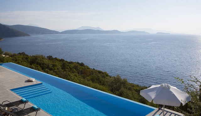 Villa Massalia - Infinity Lap Pool with Majestic Seaview and sea access in Lefkada - Sivota