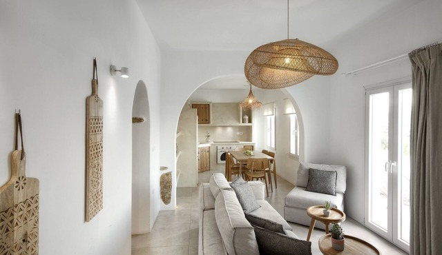 Villa Mykonos Heaven - Sea View & Outdoor Hot Tub
