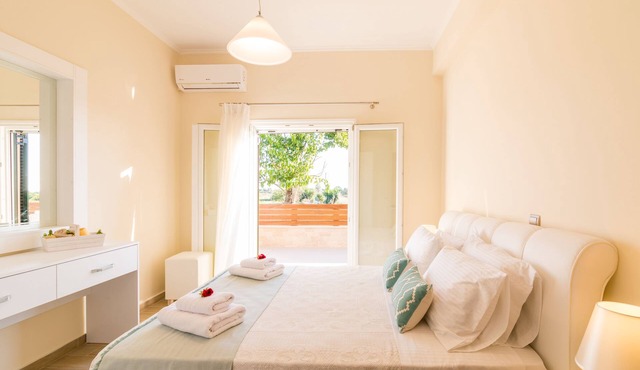Villa Nissos in Corfu